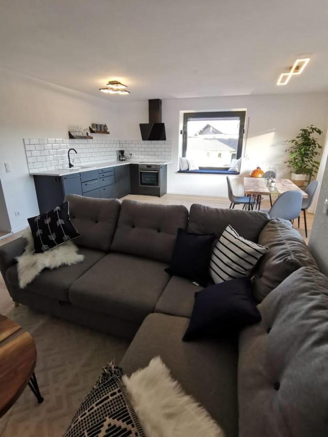 Moderne Ferienwohnungen Mit Designbad Petting Экстерьер фото