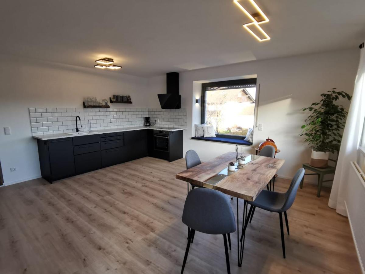 Moderne Ferienwohnungen Mit Designbad Petting Экстерьер фото